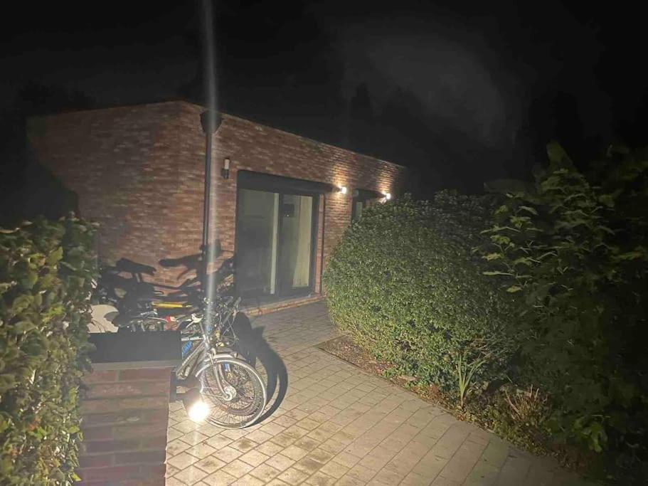 Prachtig Guesthouse Met Gratis Parkeren Масмехелен Екстериор снимка