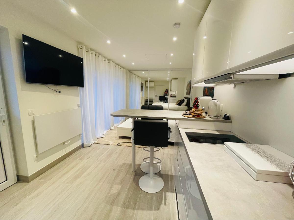 Prachtig Guesthouse Met Gratis Parkeren Масмехелен Екстериор снимка